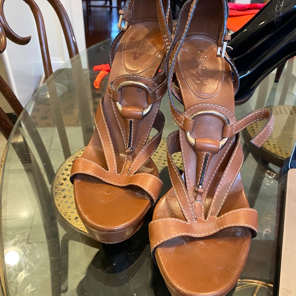 Gucci heels